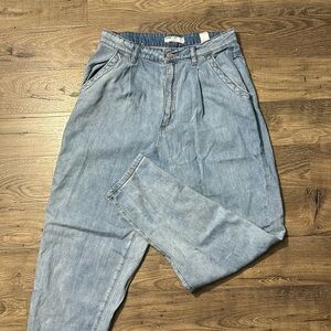 GARAGE Pleated Mom Jeans